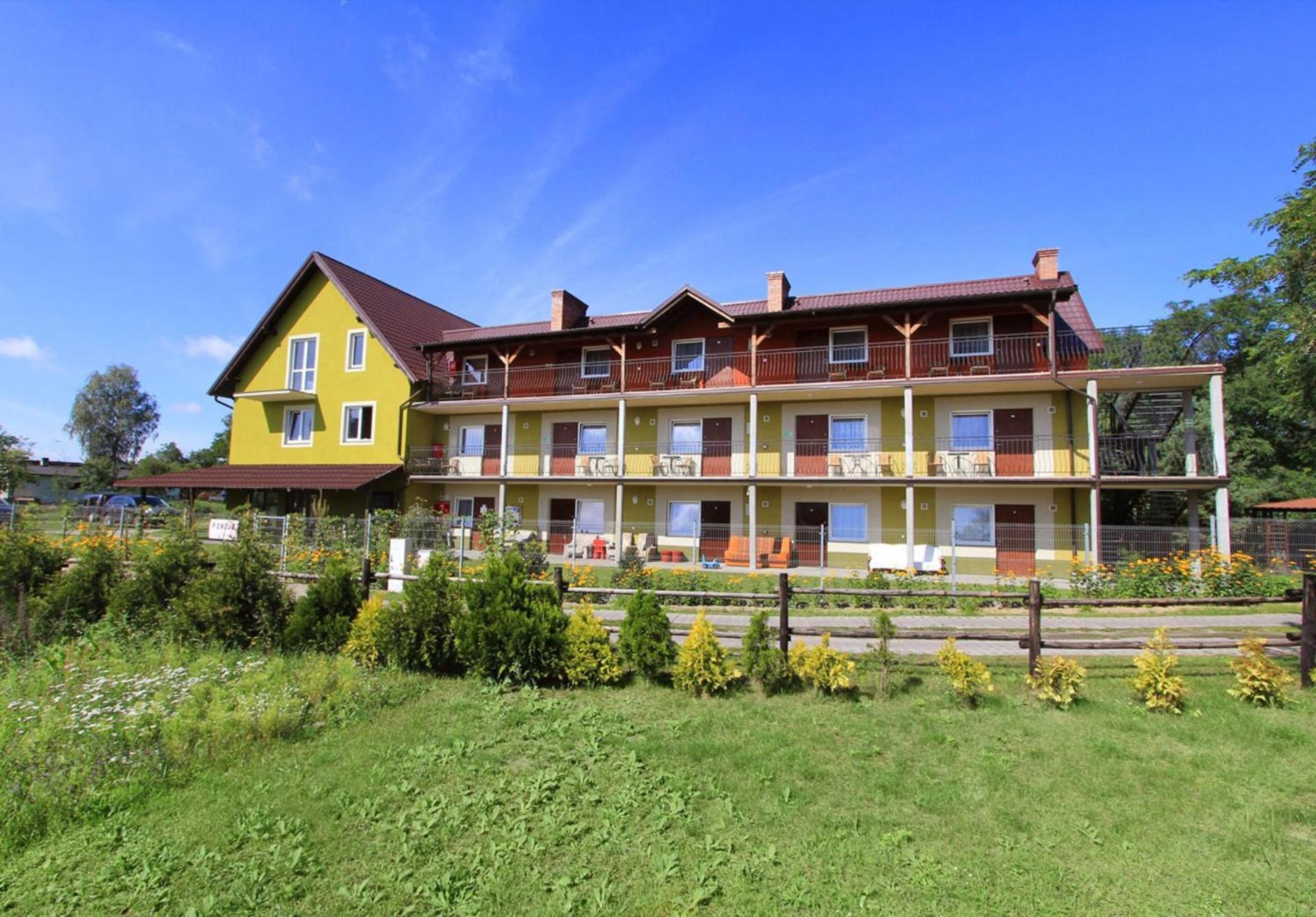 Stacja Akacja Homestay